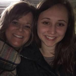 Meet your Posher, Renee